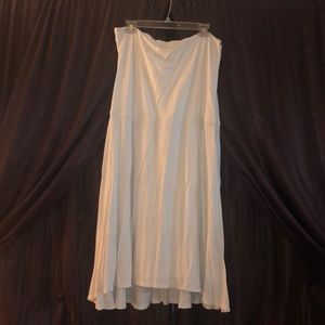 White strapless dress